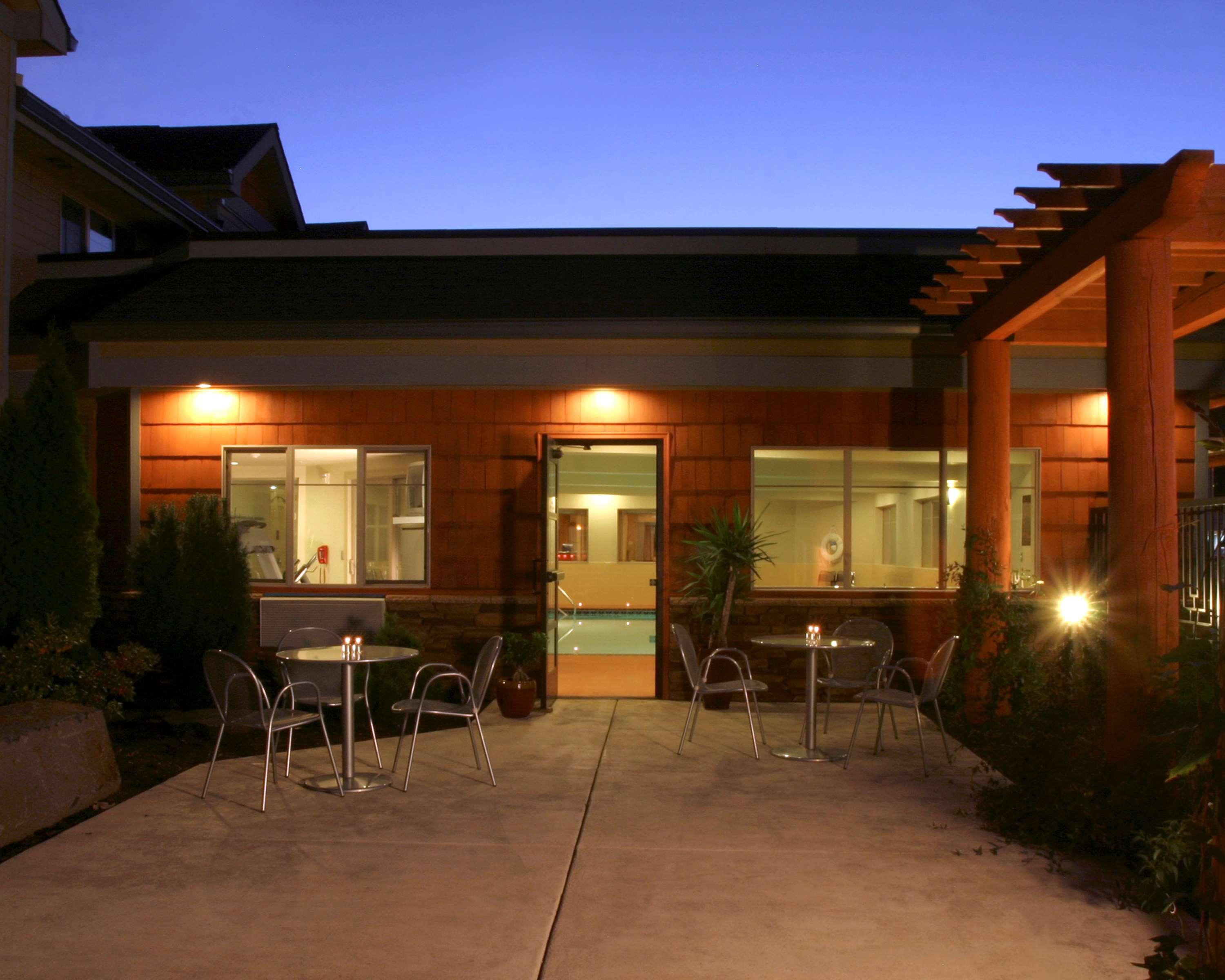 Best Western Snowcap Lodge Клі-Елум Екстер'єр фото